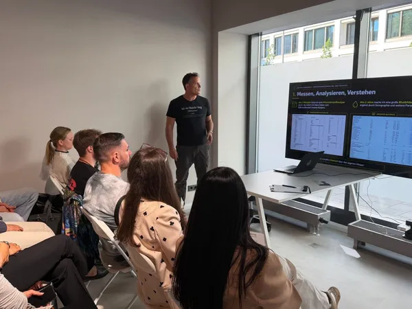 BIOHACKING 3.0 – A night of Longevity, Mindhacking and Human Enhancement — 1