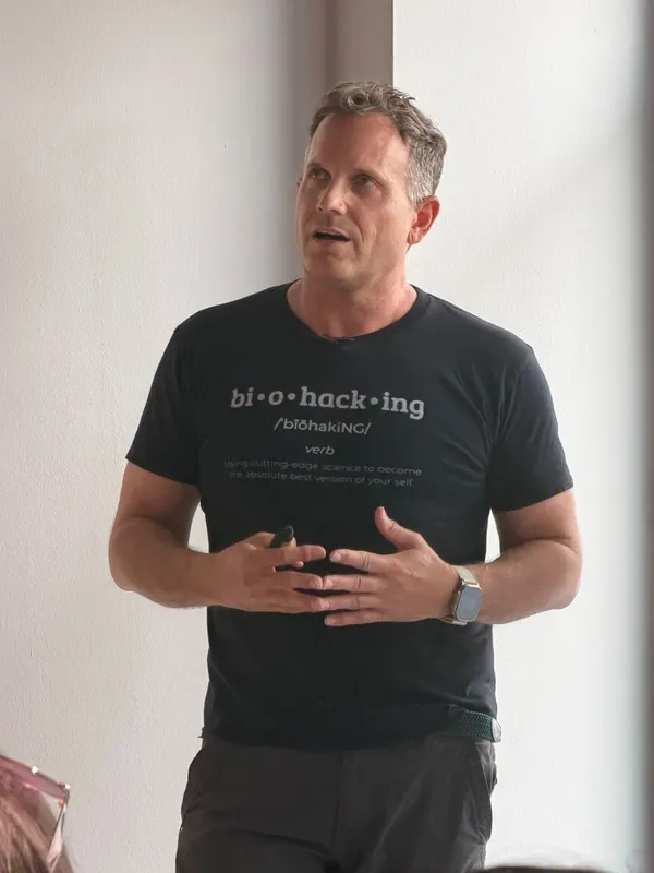 BIOHACKING 3.0 – A night of Longevity, Mindhacking and Human Enhancement — 3