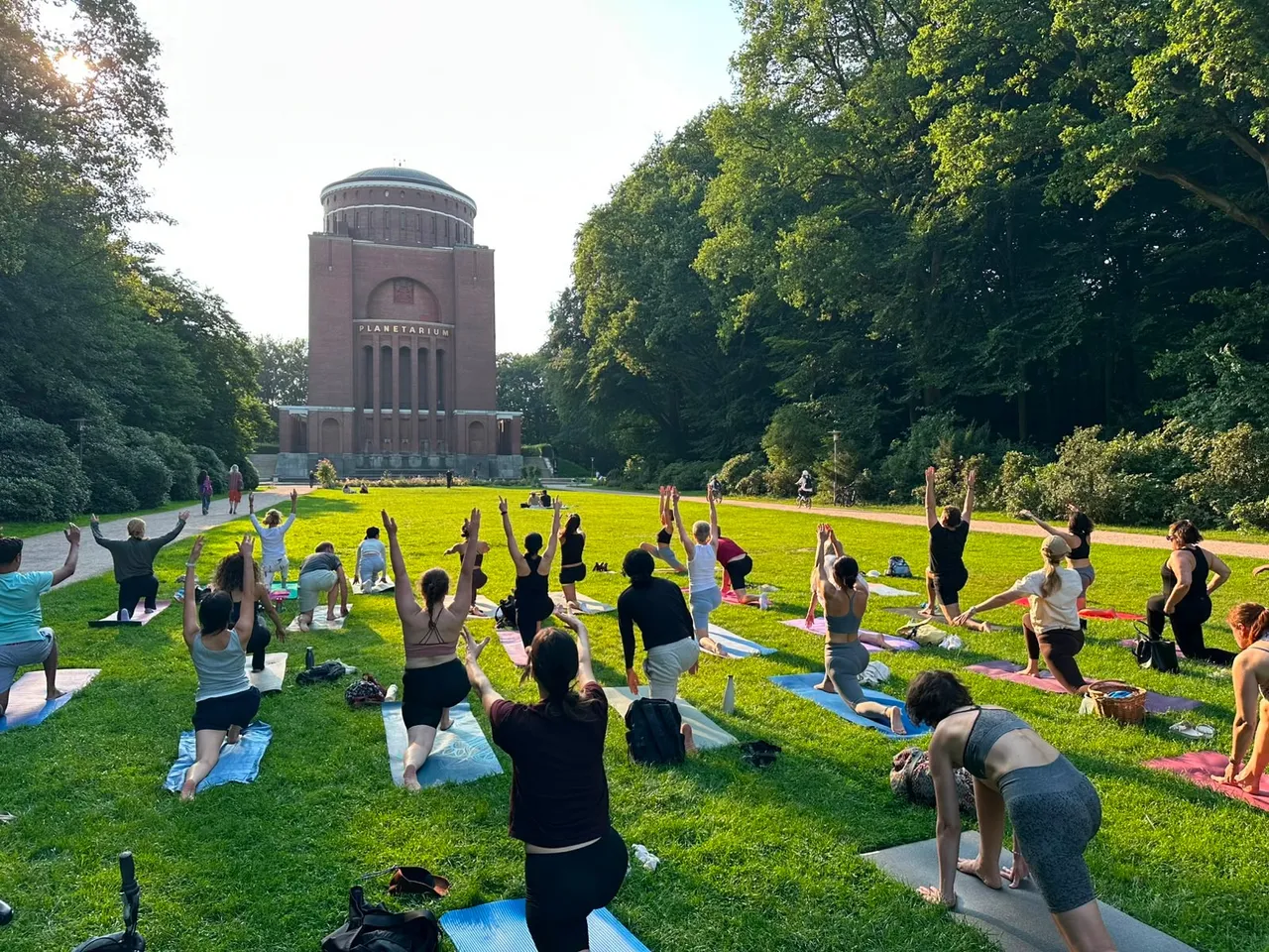 Sunset Flow — Yoga Planetarium — 1