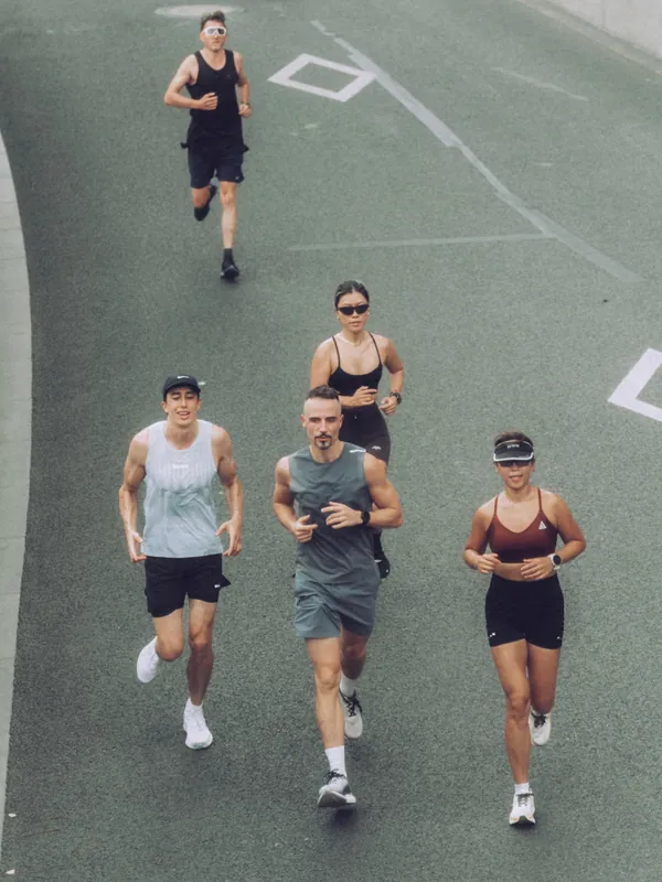 Night Run & Chill — 11